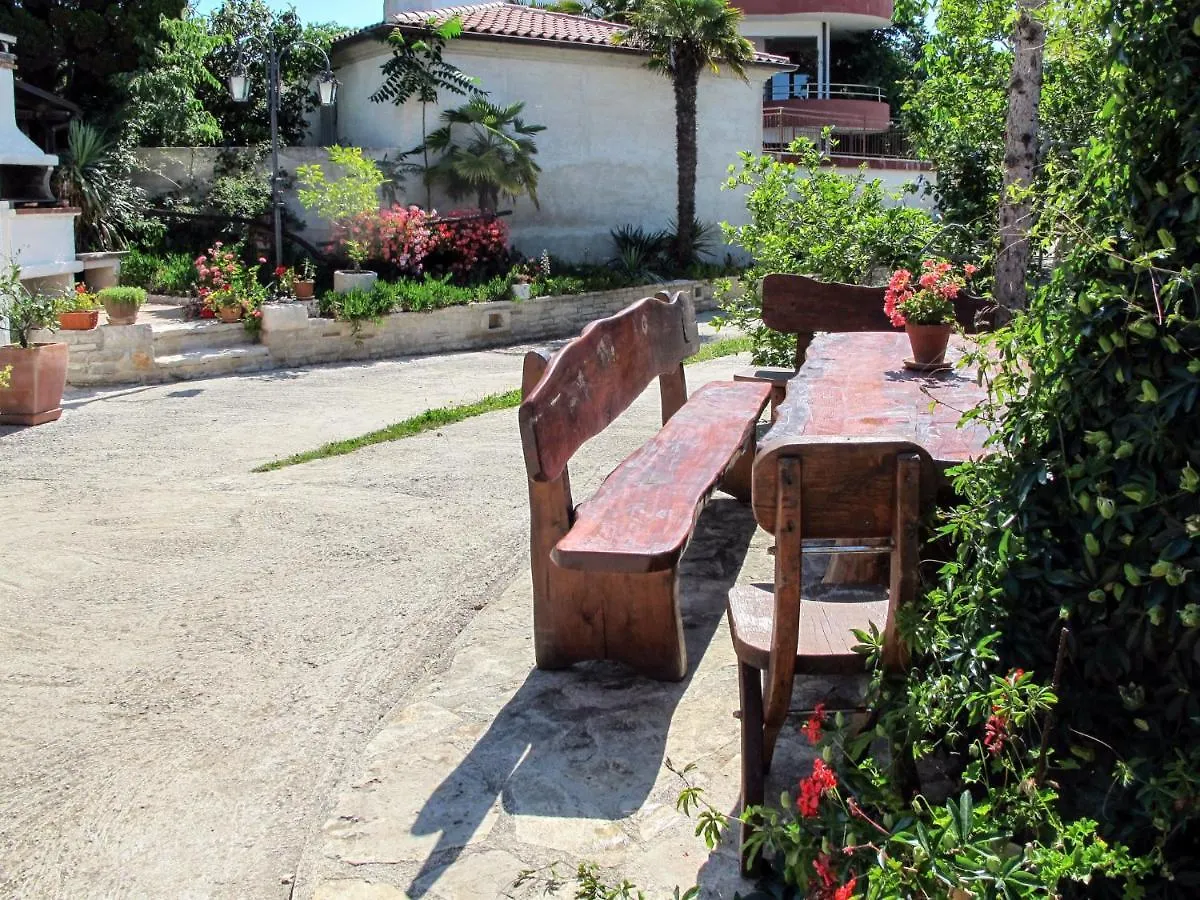 Haus Omni 115S Apartment Medulin Croatia