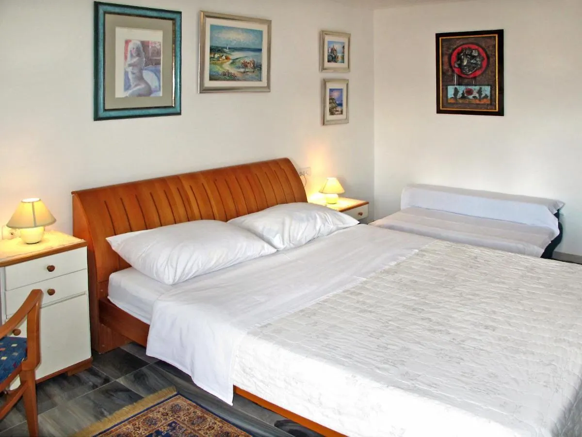 Haus Omni 115S Apartment Medulin